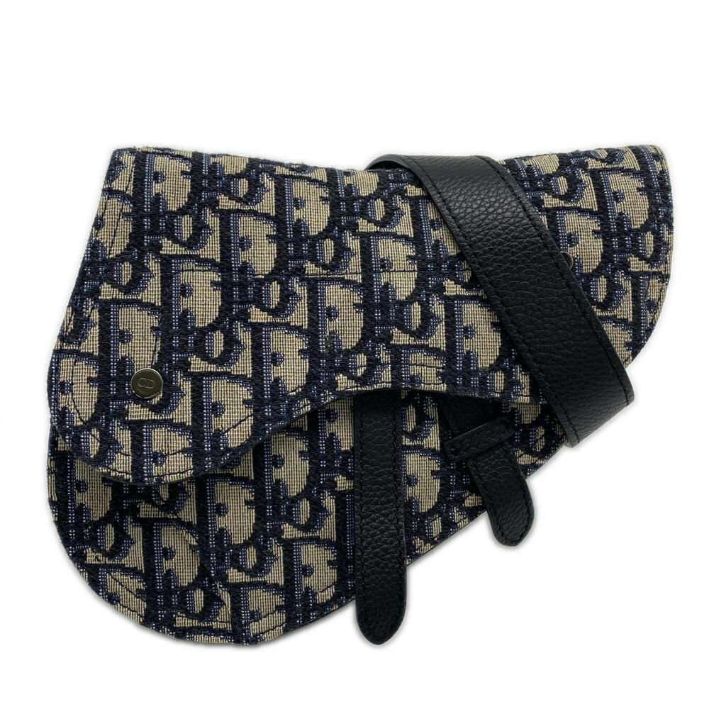 CHRISTIAN DIOR Gray Shoulder Bag